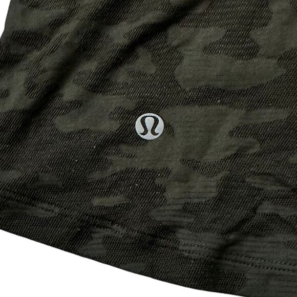 Lululemon Green Camouflage Tank Top Women's Size 4 | 47-28 - Picture 3 of 6